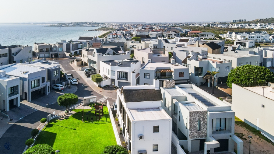 3 Bedroom Property for Sale in Waterfront Western Cape